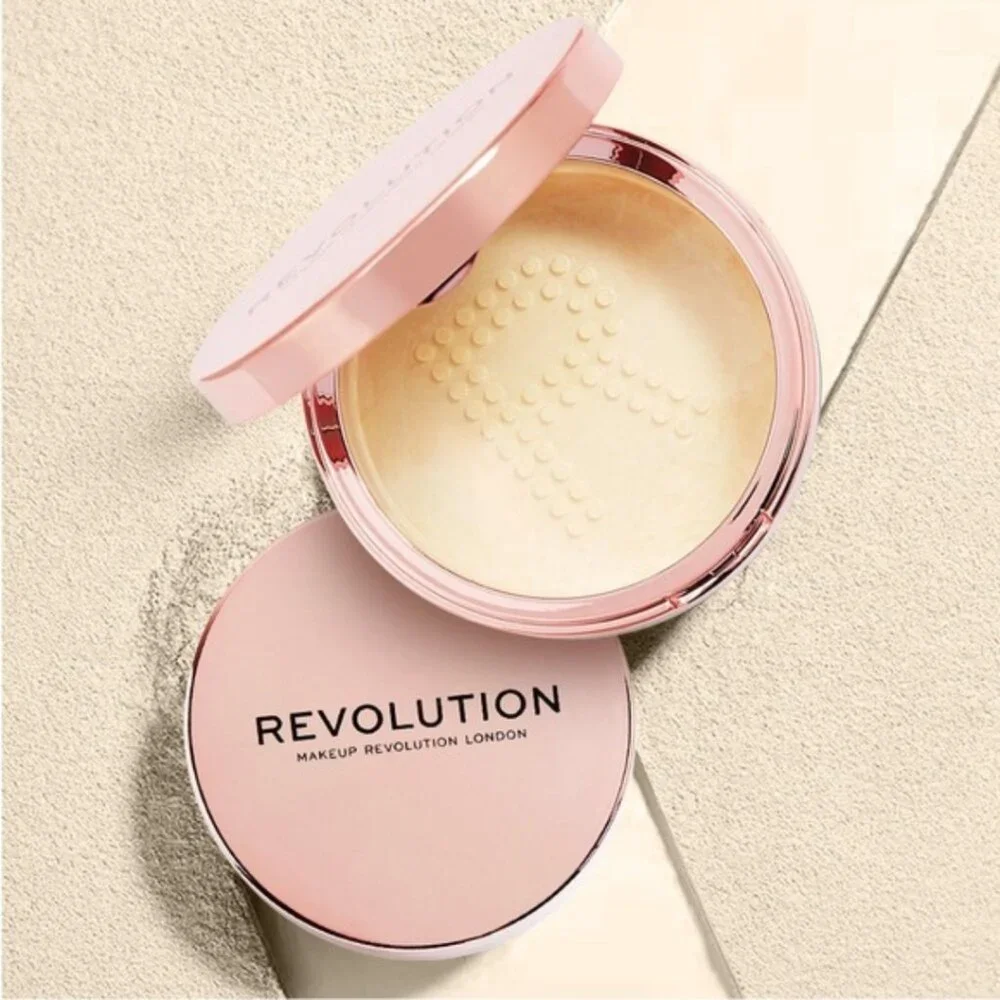 Revolution Conceal & Fix Setting Powder – Light Yellow New